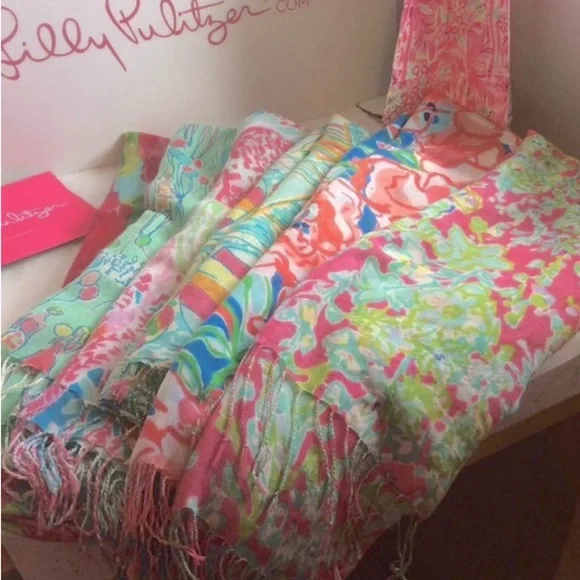 Lilly Pulitzer / Scarf / Coral Blue and Red Orange Scarf - Picture 8 of 8